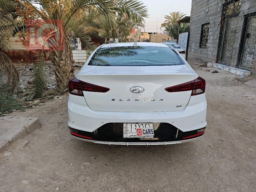 هيونداي النترا